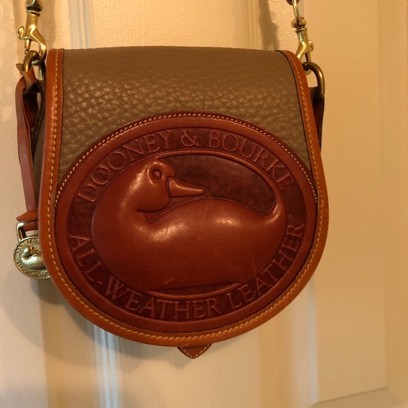 Dooney & Bourke Handbags - Dooney & Bourke “Large Duck”Crossbody